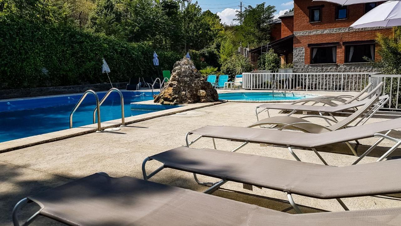 Hotel Rural Don Burguillo Ель-Тьємбло Екстер'єр фото